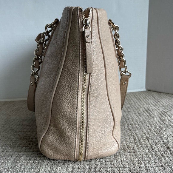 Kate Spade Large Tote Shoulder Bag with chain handles. Cream  color - Picture 2 of 16